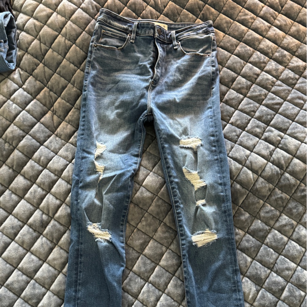 Abercrombie & Fitch Distressed Blue Skinny Jeans
